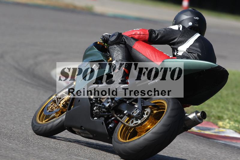 Archiv-2022/57 29.08.2022 Plüss Moto Sport ADR/Einsteiger/10